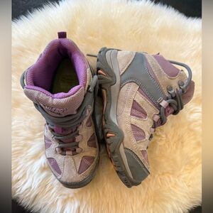 Hi-Tec Purple and Gray Hiking Boots